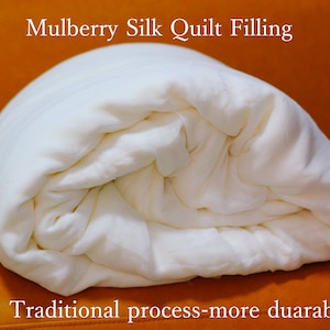 Luxury Double Cocoon Mulberry Silk Quilt – Handcrafted Filling, Breathable Cotton Gauze Cover, Jiangnan Silk Road Craft