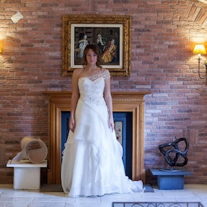 Wedding dress
