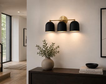 Aplique de pared de latón hecho a mano con 3 luces - Estilo moderno de mediados de siglo