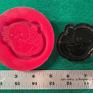 Glücklich lächelnder Axolotl Shaker: Silikonform für Epoxidharz oder UV-Harz