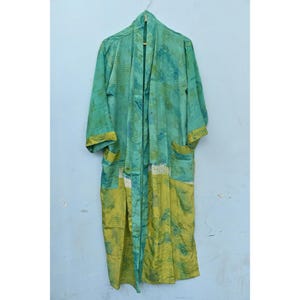 Vintage Seide Kimono Robe: Erdige Print Bell Sleeve Cover-Up