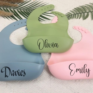 Personalized Silicone Baby Bib – Custom Engraved Toddler Bib – First Birthday Bib – Baby Shower Gift – Mess-Free Bib for New Moms