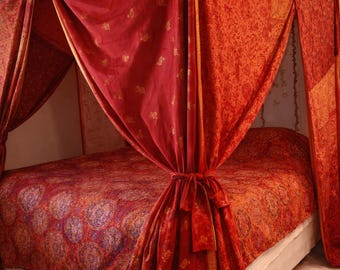 Cortinas de cama con dosel bohemias / Dosel de cama de algodón con patchwork indio hecho a mano / Decoración de dormitorio boho vintage, decoración étnica para el hogar
