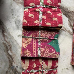 25 Pcs Vintage Indian Kantha Fabric Squares: Quilting Patches (6.5 x 6.5)