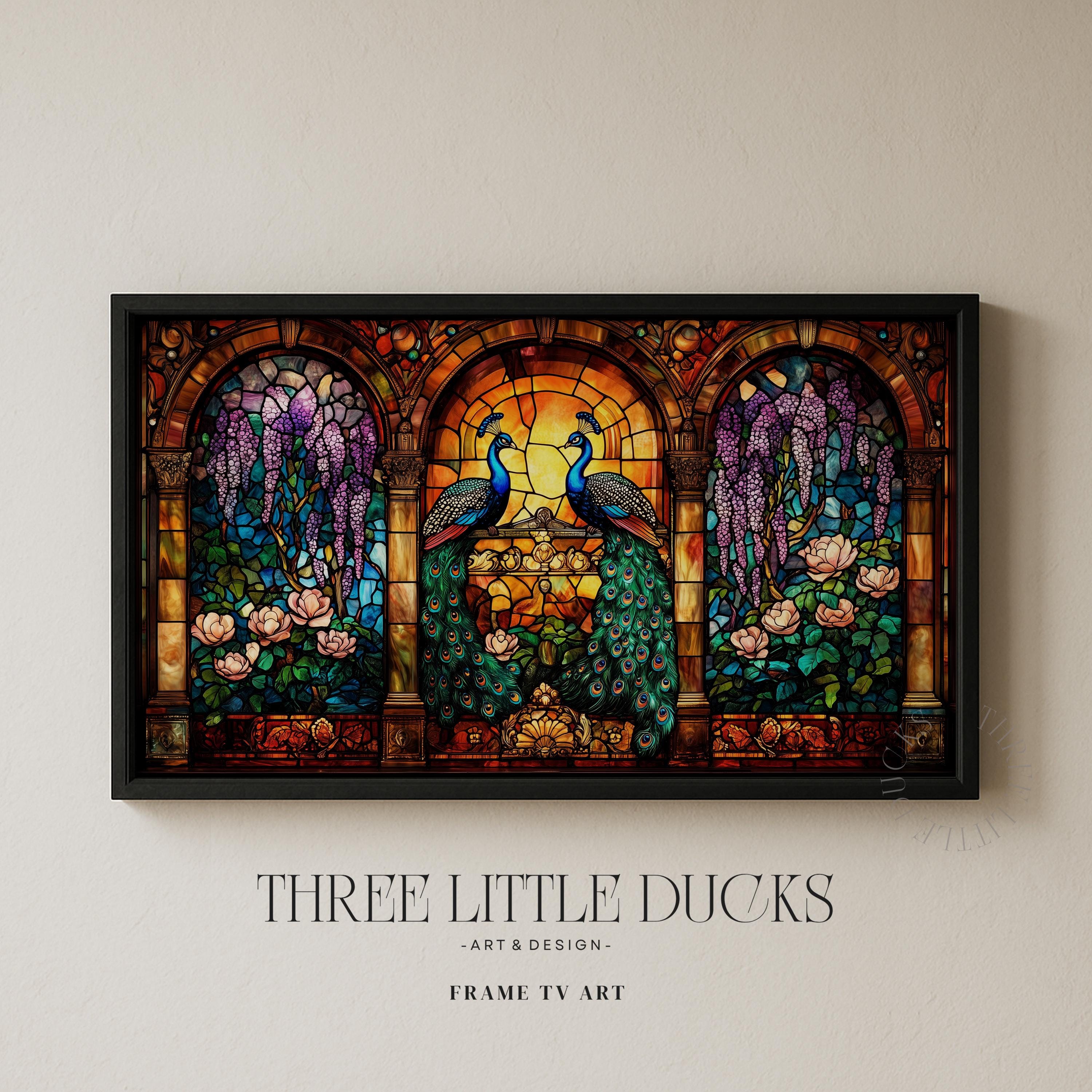ビクトリア朝のステンドグラスの孔雀と藤のフレームのテレビアート