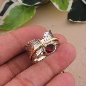 Red Garnet Quartz Handmade Sterling Silver Ring | Engraved Leaves Oval Cut Garnet Gemstone | Artisan Statement Jewelry | Unique Gift for Her