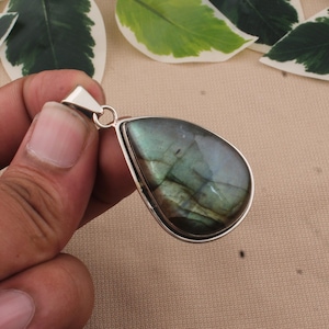 Labradorite Pendant: Handmade 925 Sterling Silver Gemstone Jewelry