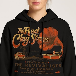 The Red Clay Strays Hoodie – Vintage Americana Concert Poster Graphic Southern Rock Band Merch Pullover Sweatshirt for Fans and Concerts