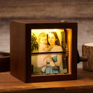 Flipbook fotografico personalizzato, scatola di animazione in legno, libro fotografico con luce, regalo di anniversario, compleanno, matrimonio per la mamma, regalo unico per la coppia, arredamento per la casa