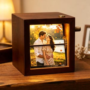 Anpassad fotoram, personlig träpresent till mamma, pappa, bröllop, årsdagspresent, parpresent till henne och honom, unik heminredning