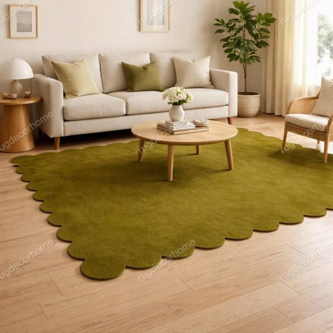 Solid Green Rug Hand Tufted Solid Green Rug With Scalloped Edges, Minimalist ...