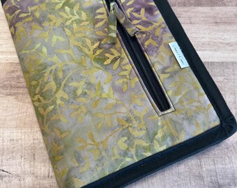 DPN or Crochet Hook Case in Green and Lavender Leaves
