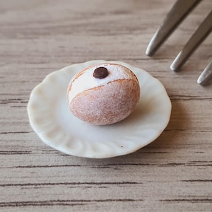 Miniature Maritozzo for Dollhouse, 1:12 Scale, Handmade, Dollhouse Sweets, Miniature Food