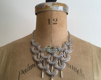 1960s 1970s Sarah Coventry Bib Runway Silver Kinetic Necklace 60s 70s