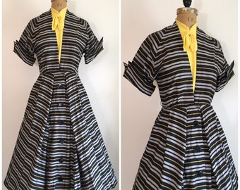 Vintage 1950s Chevron Stripe Dress 50s Pocket Shirtwaist