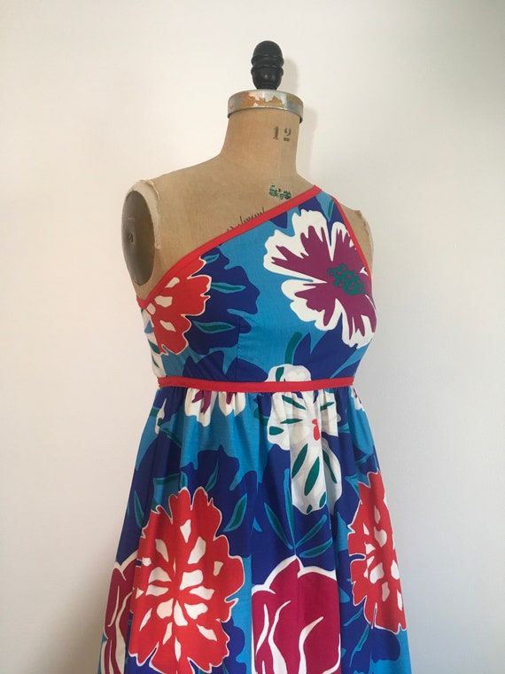 Vintage 1970s Swirl Dress 70s Floral One Shoulder… - image 3