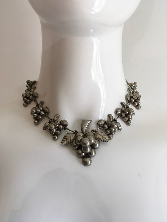 Vintage 1950s Mexican Sterling Silver Grape Neckla