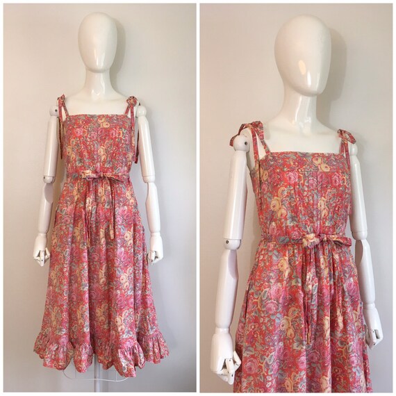 Vintage 1970s 1980s Laura Ashley Floral Garden Par