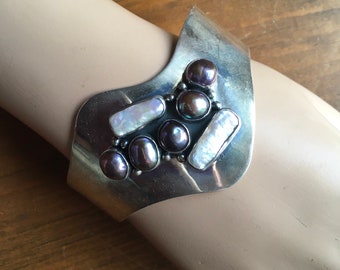 Vintage 920 Silver Black Pearl Cuff Bracelet