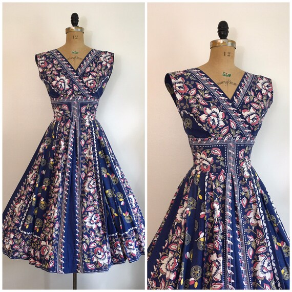 Vintage 1950's Rose Border Print Floral Dress 50's