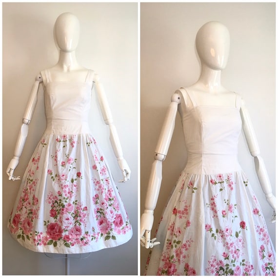 Vintage 1950s 1960s Border Print Rose Dress 50s 60