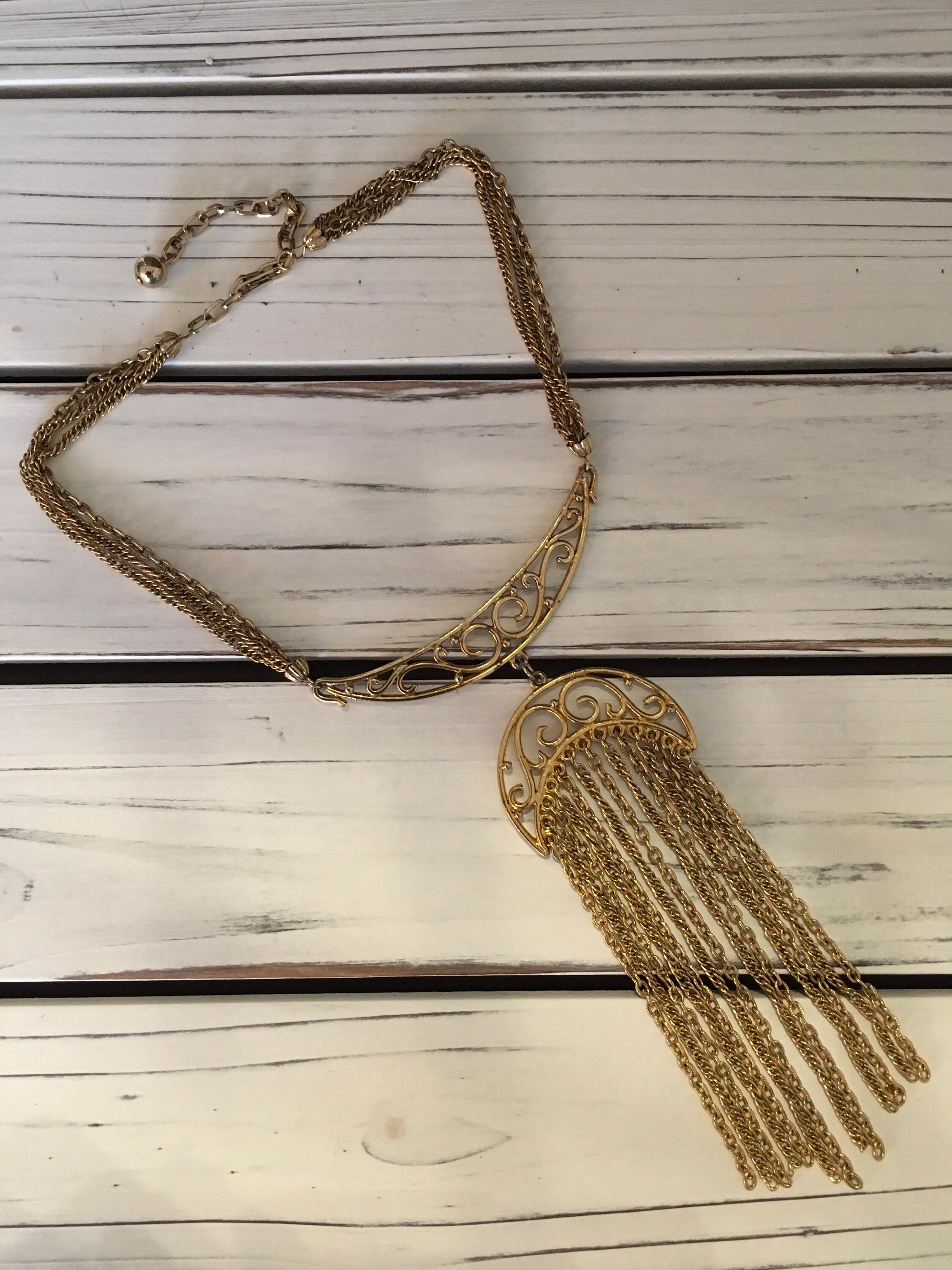 Gold 70s Necklace - Etsy