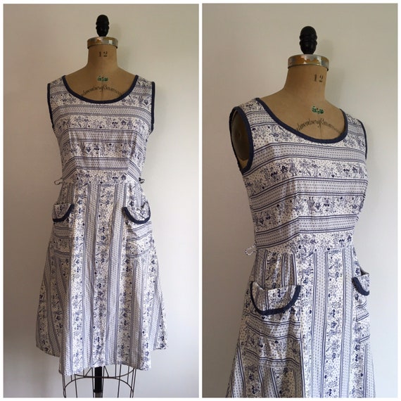 Vintage 1940s Novelty Print House Dress 40s Cotton