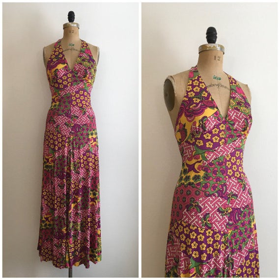 Vintage 1960s 1970s Novelty Print Op Art Halter Dr