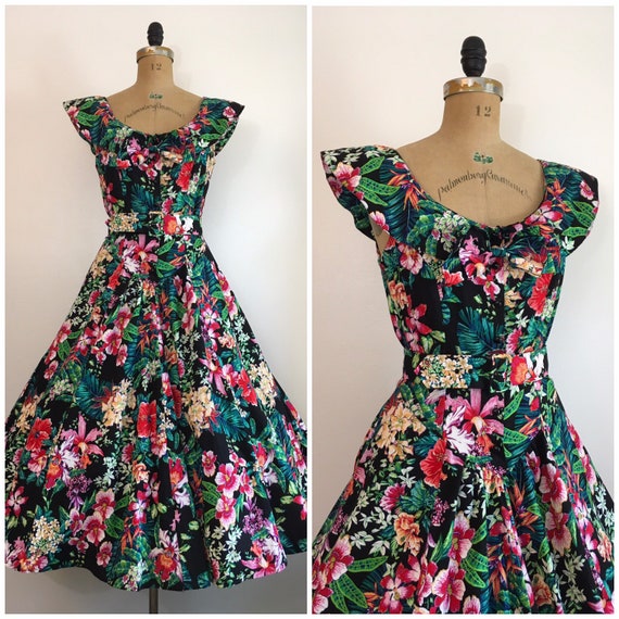 Vintage 1980s Paquette Too Hawaiian Floral Garden