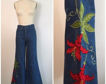 Vintage 1970s Cheslik Appliqué Blue Jeans 70s 80s Denim High Waisted Bell Bottom Floral Jeans Designer