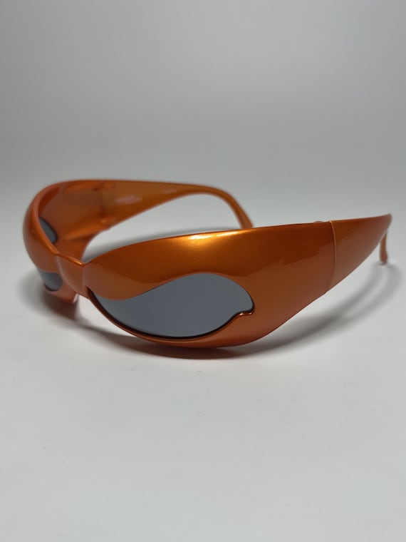 Linda Farrow by Jeremy Scott Alien Sunglasses - Etsy