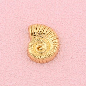 18K Gold Filled Spiral Seashell Pendant for Ocean Theme Jewelry, Necklace or Bracelet Accessories 18x25mm