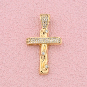 Sparkling Cross Pendant With Cubic Zirconia And 18K Gold Filled Textured Design For Statement Jewelry 23x41mm