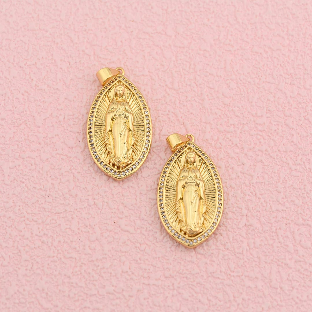 Virgin Mary Oval Pendant With Radiant Halo and CZ Border 18K Gold ...