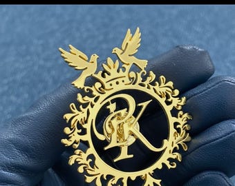 Benutzerdefinierte königliche Monogramm Brosche | Personalisierte Gold Initial Pin