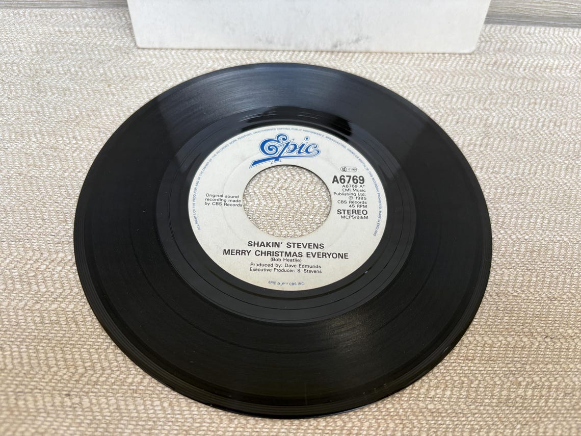 Shakin Stevens Merry Christmas Everyone UK 7" Vinyl Single 45 Record 1985 Vintage A 6769 Epic, foto 3 di 4