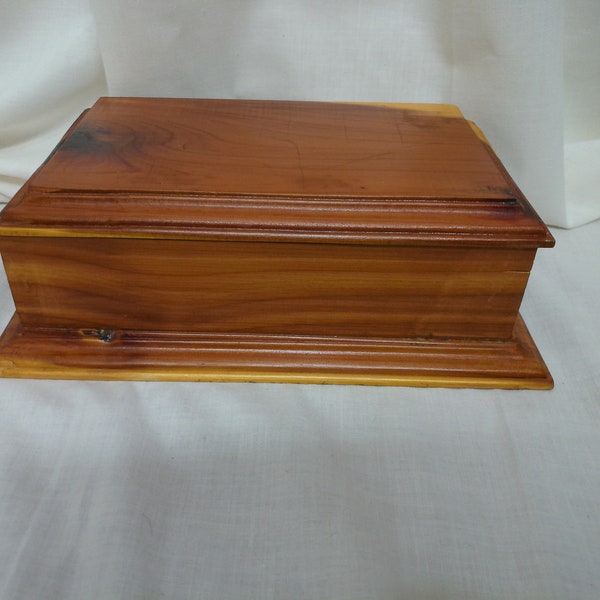 Vintage Cedar Box, Small Cedar Box, Cigar Box, Jewelry Box, Well Made, Stained Cedar Box,