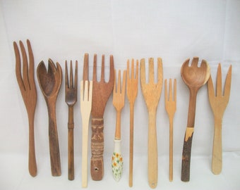 Vintage Wood Forks, Wood Forks, Salad Serving Forks, collection of 11 Wood Forks, Decorative Wood Forks, Rustic Decorating, Country Decor,