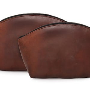 Leather Makeup Bag | leather Cosmetic Pouch | Bridesmaid Gift | Monogram Toiletry Bag | Handmade Gift for Her