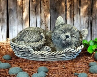 Tiny Kitten Sleeping Figure Cement Pet Statuary Detailed Cat Laying in Basket Sculpture Pet Loss Decoration Yard Ornament Sympathy Gift