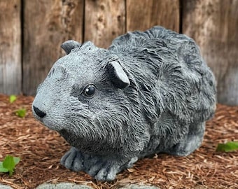 Painted Guinea Pig Statue Home Animal Sculpture Detailed Guinea Pig Figure Cement Pet Gift Statuary Animals Concrete Decor Backyard Ornament