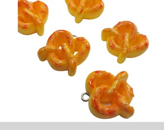 6 Stück Anhänger Charms Brezel.