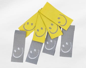 4 Stück SMILE label Webetiketten Farbwahl gelb grau. E82