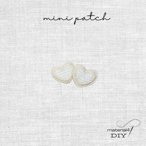 2er Set mini Herzen gestickte Aufnäher Patch . A251