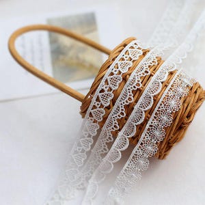 10メートル 1-1.5cm幅 ブラック/アイボリー スカラップ生地 刺繍 レース トリム リボン DIY 袖 スカート ドレス 素材 アクセサリー B14T1637P250529U