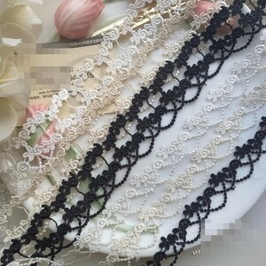 10ヤード 3.5 cm 1.37インチ幅 ブラック/アイボリー/ベージュ ローズ 刺繍 DIY 子供用 人形 スカート ドレス シャツ レース トリム 1 cm リボン C19U80K231012V