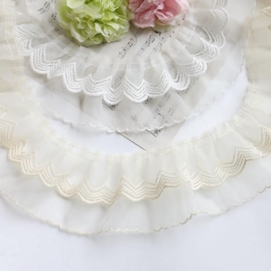 5メートル 8 cm 3.14インチ幅 アイボリー/アプリコット メッシュ フリル シワ ハンドメイド ドレス スカート レース トリム リボン 縁取り アクセサリー 素材 T21P49C250212V