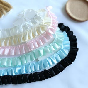 5 Meter 2,5 cm 0,98 "breite Satin Rüsche Rüsche Einfassung Kleid Rock Spitzenbesatz Band Kleidung Accessoires Material T21P21C250201V