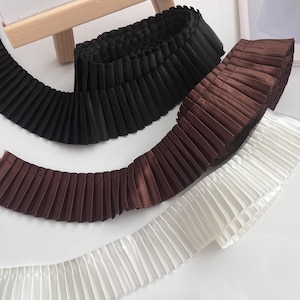 5 Meter 3 cm Breite Schwarz/Ivory/Kaffee falten plissierte Satin Spitzenborte Band genäht Rockrand Manschetten Kragen Kleid Dekoration T21P93C250322V