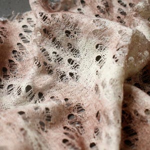 1,6 Meter breit Vintage Rost Rot Tie Dyeing Stricktextur Pullover Perspektive Hohlgewebe DIY Shirt Kleid Rock Material Y26V249P250813C